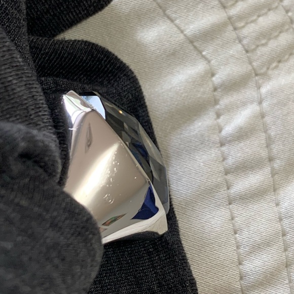 Genuine Swarovski Crystal Blue "Marie" Cocktail Ring Size 55 (approx. 7) - Picture 8 of 11